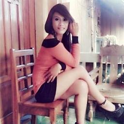 monicaduca123's profile picture. 