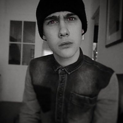 dutchtubber_x's profile picture. Job ❤️ je bent geweldig  hou van jou ❣