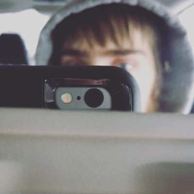 DevouredInDark's profile picture. 