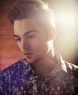 rpg_liamdumbar's profile picture. 16 ans loup-garou bêta.  Scott' pack.     girlfriend : Hayden.