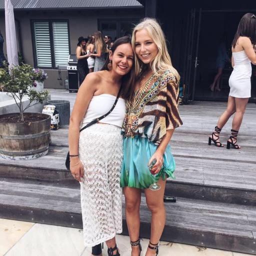 claudiajanelee's profile picture. 