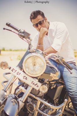 raviveersharma's profile picture. 