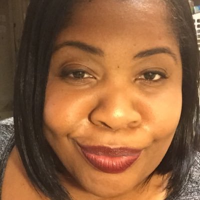 Blogger & multi-passionate entrepreneur living her dreams while helping women monetize their skills and passions through an online business. -BossyInHeels.com