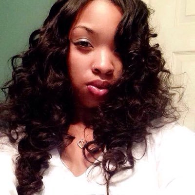 willa_lamia's profile picture. Follow me , i may follow back !