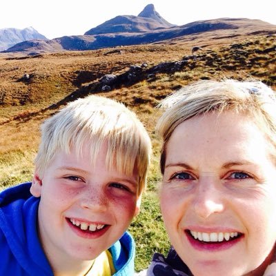 LesleyJ54's profile picture. 