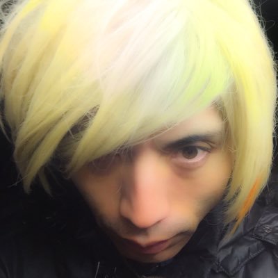 Yude is a vocalist of XNeosociety GothiX BLOOD. Putting on Gothic Cosplay in vogue by h.NAOTO/ALGONQUINS/ATELIEA BOZ/Na+h/