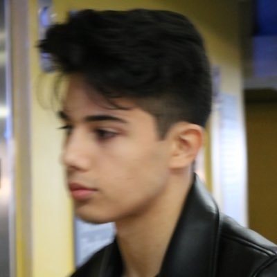 Yanrpgaust's profile picture. 