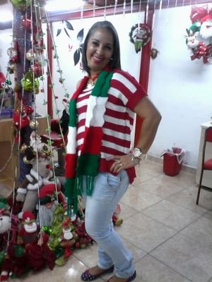 anabell_lira's profile picture. 