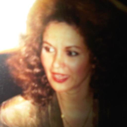 Soy venezolana,Vicepresidente de Crisol Publicidad de La Revista Estampas y de La Revista Colly's de Venezuela y Miami.