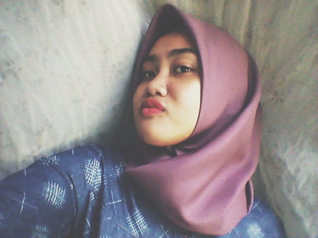 afni_husna's profile picture. Setiap kesulitan pasti ada kemudahan.