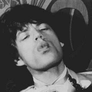 RubyWooTuesday's profile picture. 