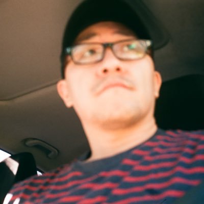 loocrd's profile picture. cool is the rule~