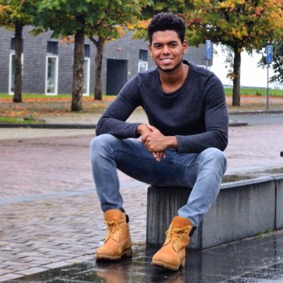 leonc97's profile image
