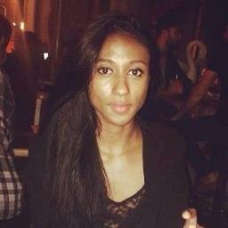 Beebee26x's profile picture. Strategy Recruiter Living in London