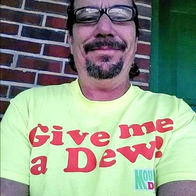 My name is James Carl Giddeon Jr and I am from Pensacola Florida USA!!!I
now I am the Chief of the Cricical Infostructure!
Working on Internet Security!!!