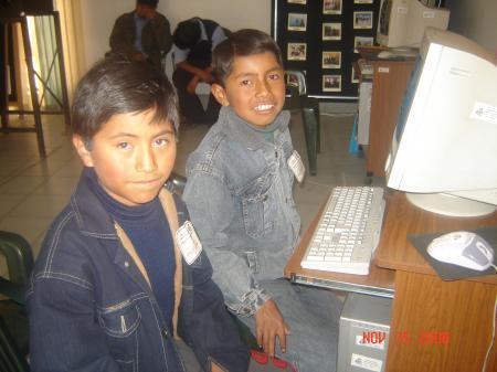 EducaBol's profile picture. Toda la informacion de Colegios, Universidades, becas, Lieteratura y Cultura en Bolivia