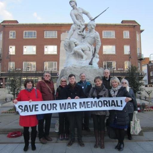 Hull branch of the @civic_voice War Memorials Campaign, seeking to maintain our city's WW1 memorials for future generations. Email: hullwarmemorials@gmail.com