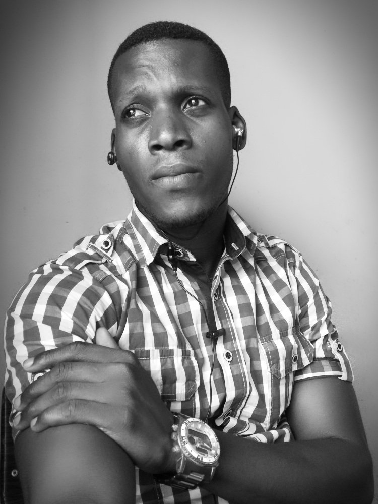 OyindamolaJacob's profile picture. Am the guy who believe every challenge is a key to great OPPORTUNITY.
Fashion designer.
Computer Engineer.