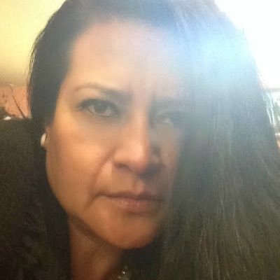 b_hebovi's profile picture. 