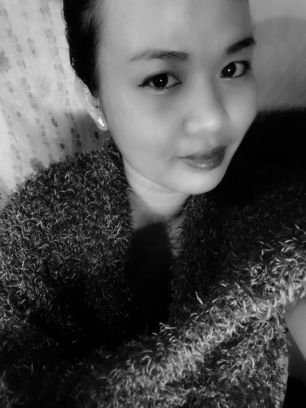 lovely_rhein's profile picture. A Sales Executive/Blogger/Artist and a passionate lover! Loves to hangout and cuddle with friends!