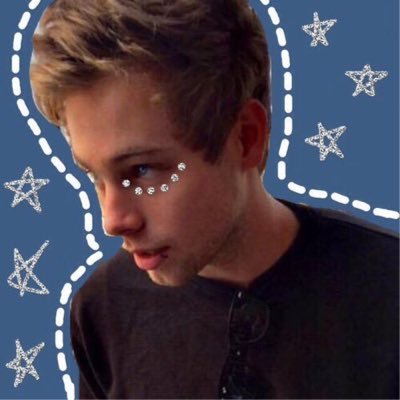 it's hard when you're 1d af and nobody around you gives a shit⠀⠀⠀⠀ ⠀⠀⠀⠀⠀ ⠀⠀⠀⠀⠀⠀⠀⠀⠀⠀⠀⠀⠀⠀⠀⠀☹/4 | luke/4