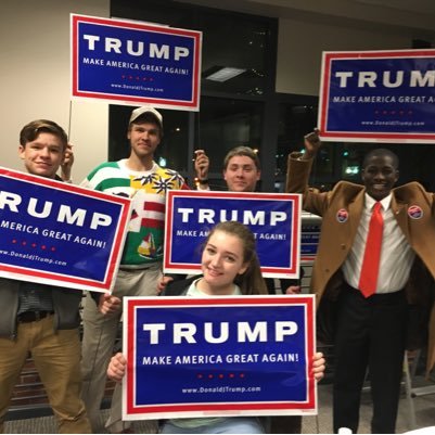 Official Twitter of the S.C. Students 4 Trump #MakeAmericaGreatAgain