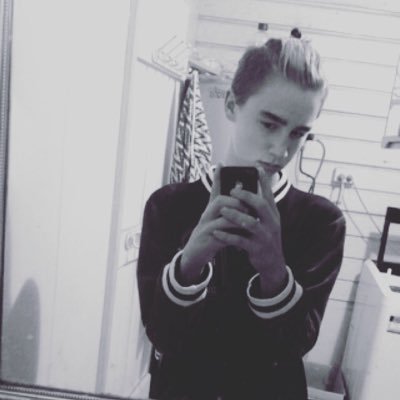 15 | 13/3 | pisces | soccer/Futsal/football is life ⚽️ | state representative ⚽️ | Aussie |
