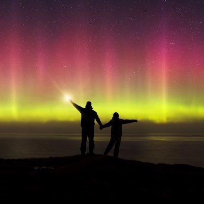 Will tweet when the Northern Lights maybe visible over Ireland. This page is also in place to educate people on how to see the Northern Lights in Ireland.