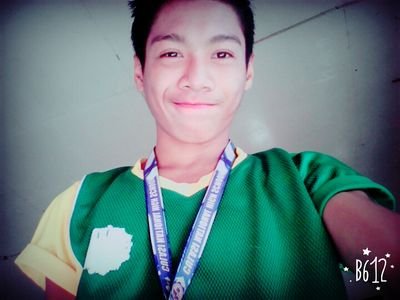 charcy_chartom's profile picture. 