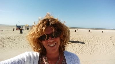 Digitaal-mediawijsheid-webmaster-bibliotheek Theek 5-innovatie-21 century skills-gadgets-programmeren-reisfanaat-fotografie-#mediacoch