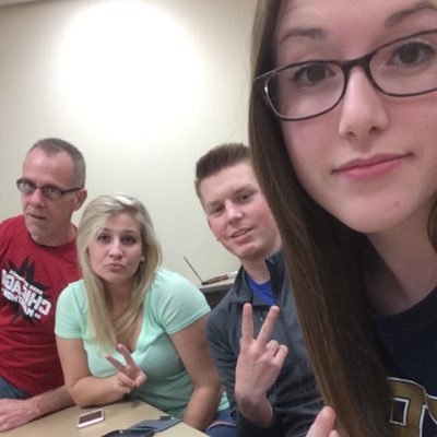 tay_shannon1's profile picture. 