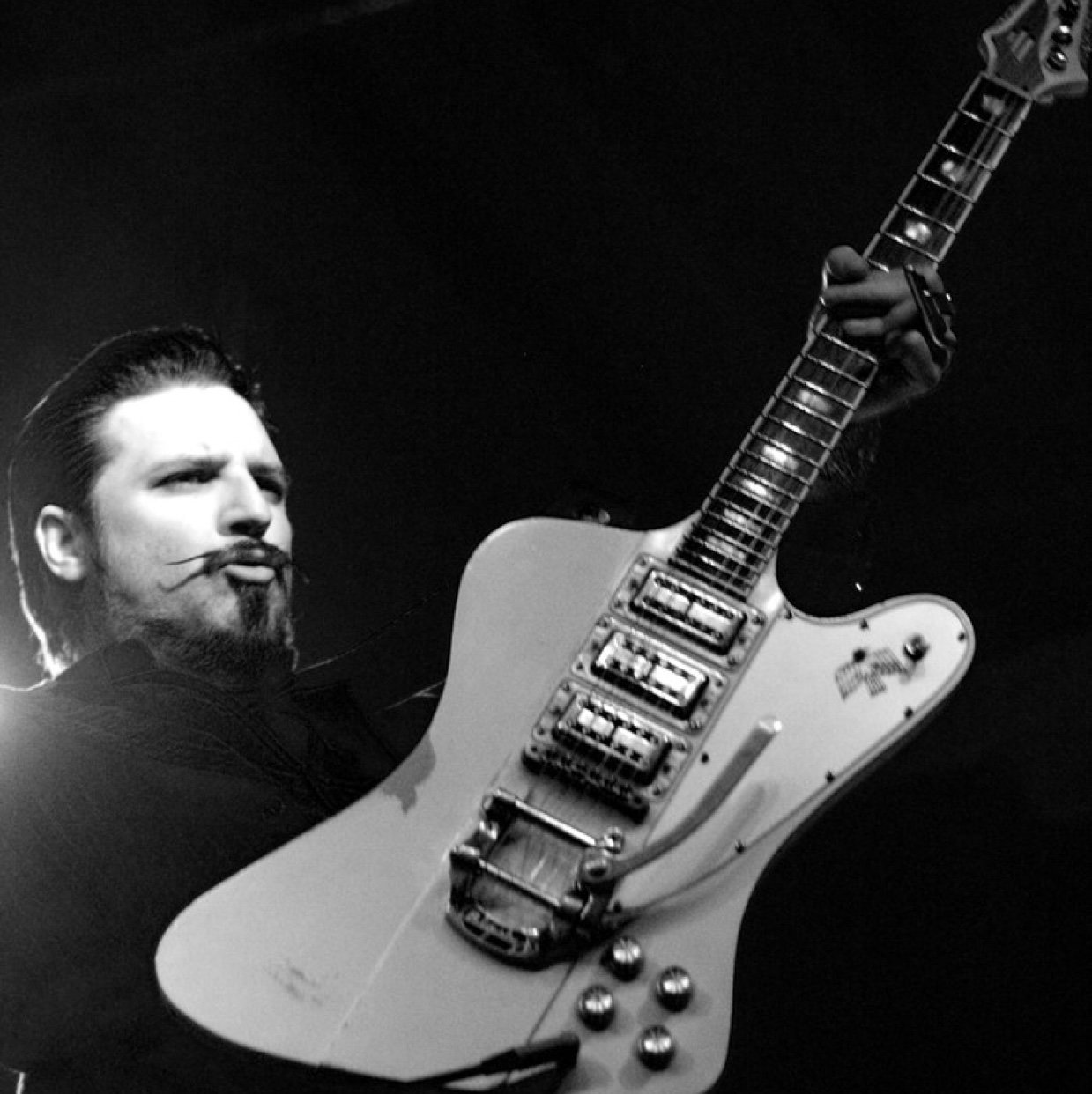 Guitarist in @rivalsons
