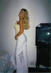 excitedHunk53's profile picture. 