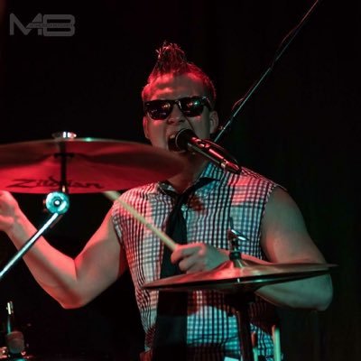 Indie music lover and awesome metal drummer, as well as jazz,rock, R&B, funk, and blues. Fitness enthusiast, foodie, blogger, vlogger, writer and much more.