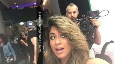 alyfsfil's profile picture. TE DEI O FOLLOW GRÁTIS, EM TROCA DÊ RT NESSE TT https://t.co/ZrDT8z8V8H E MARQUE A ALLY PFVR ❤❤ É MUITO IMPORTANTE ISSO ❤