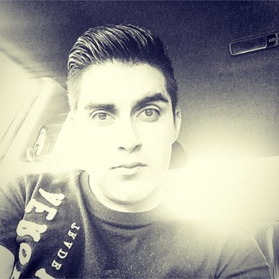 Angelph11's profile picture. Piloto profesional de Mario kart /futuro Mercadologo /Amante del pozole