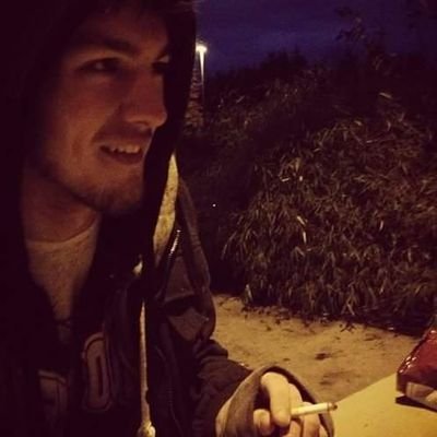 ZoliMarosan's profile picture. So I forgot Twitter exists and haven't touched it in 5 years... but I'm just your friendly neighborhood stoner kid.