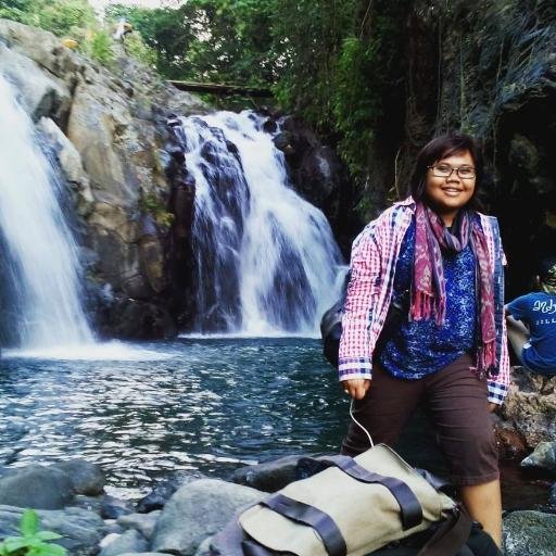 Gung Sofia seorang yang sangat suka jalan2 Hobby Makan| PSP3 KEMENPORA | Voluteer | Blogger yg tinggal di Bali|announcer | IG: @Gungsofia  FB : gungsofia