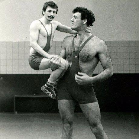 dio77's profile picture. 