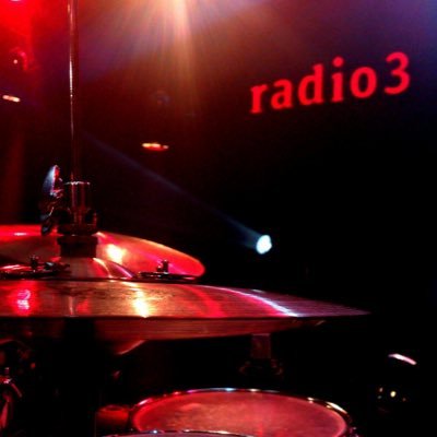 El único programa diario dedicado a la música en directo. En @radio3_rne y @la2_tve