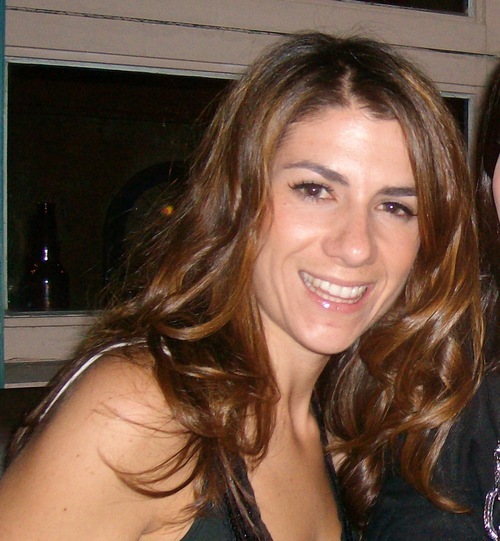 ReneeRWDesign's profile picture. A paper fanatic - specializing in custom-made favours & stationery for all special events