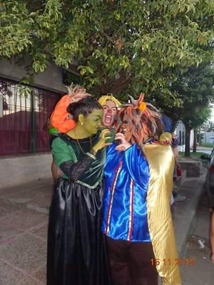 maiyedro's profile picture. 20 años |
UADER - Prof. de Teatro |
Capulís