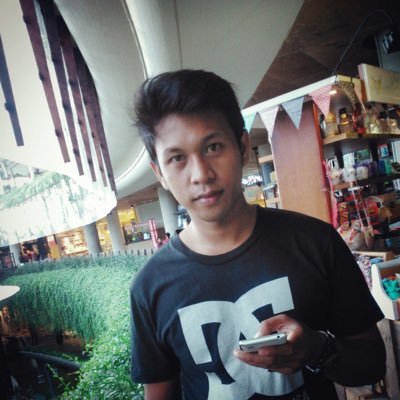 agussuwariyawan's profile picture. 