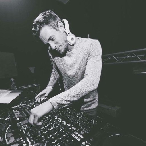 DJ & Producer / One half of @kudetaofficial ✌ People like to shazam me™