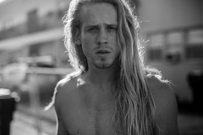 Hey, this is the first fan account for the model and ANTM contestant Michael Heverly (@MurdasWorld). Here you can get the latest news about him :)