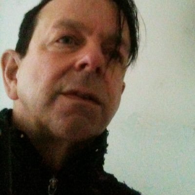 roro2go's profile picture. 
