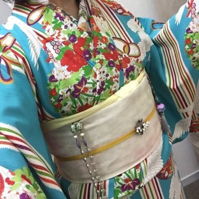 文乃と書いてあやのです。歴史と旅とカフェ巡りと映画とおしゃべりと着物👘が大好き、最近はキャンプ🏕にハマってます。椎名林檎🍎愛好家OTK/林檎班。P.T.A.。 好樂團。JGC/SFC 。 #chibalotte #1 #63 #87 #Baystars #41 背景は伊良部島の渡口の浜