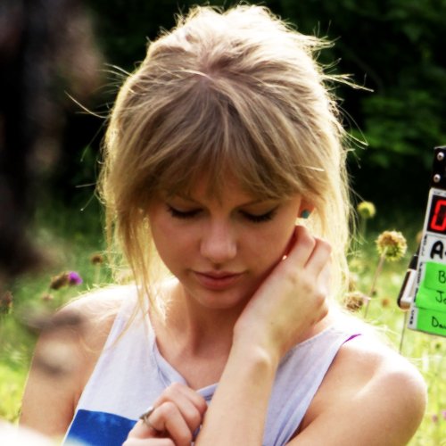 i could show you incredible things, grammys, billboards, amas, pinnacle