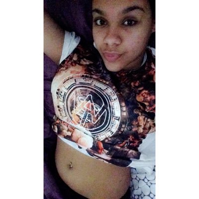 Singleeeee. LEO ♌ IG & Twitter: morayma_xo, Snapchat: mory_xo ✨ #FreeMingo #FreeMigg ❤️