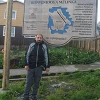 SOY DE PUERTO MONTT, TENGO 43AÑOS TRABAJO EN MUEBLERIA.